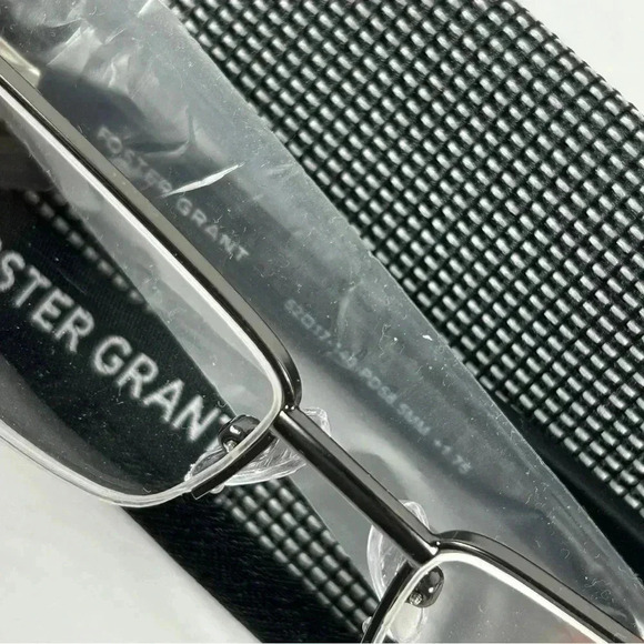 NWT  Foster Grant reading glasses +1.75 - Picture 3 of 6